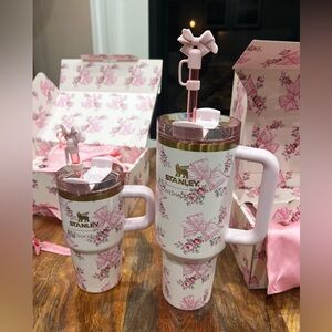 Stanley x Love Shack Fancy Tumbler 40 OZ Holiday Rosa Beaux Pink